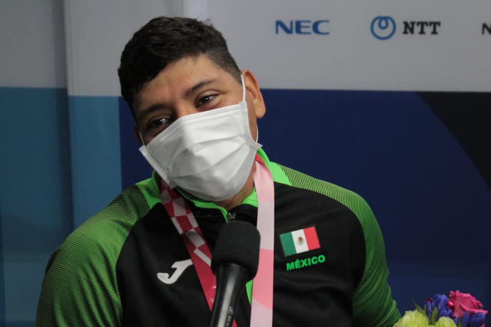 Jesús Hernández dominó la alberca paralímpica, en la final de los 150m combinado individual masculino clase SM3 y gana el segundo oro para México