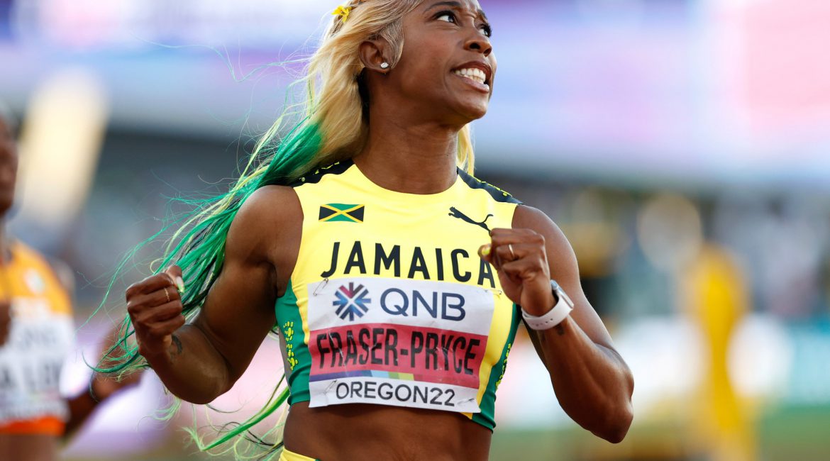 Shelly-Ann Fraser-Pryce, oro y récord en los 100 m femenil